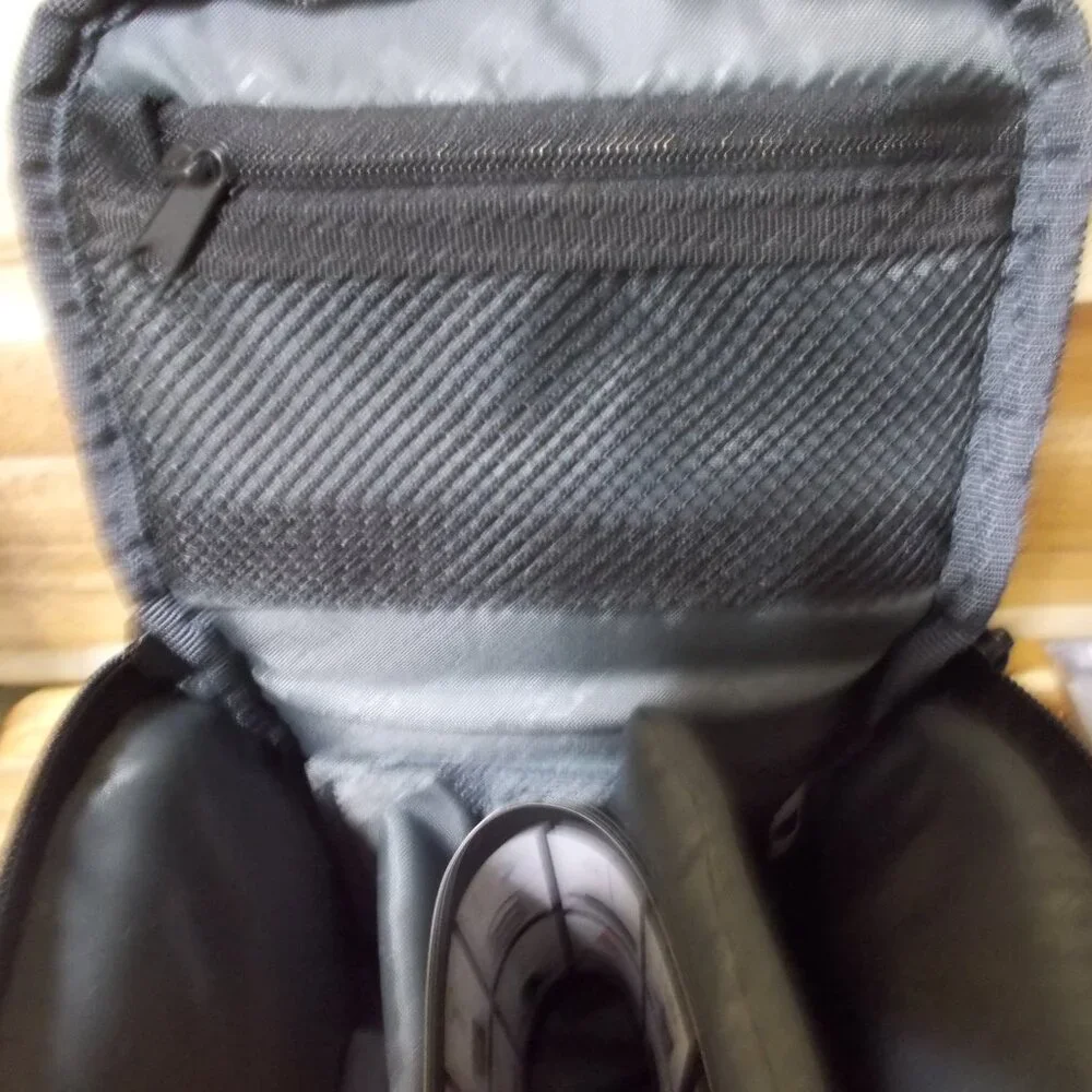 Slinger Alpine 120 Small Camera Bag NEW WITH TAGS